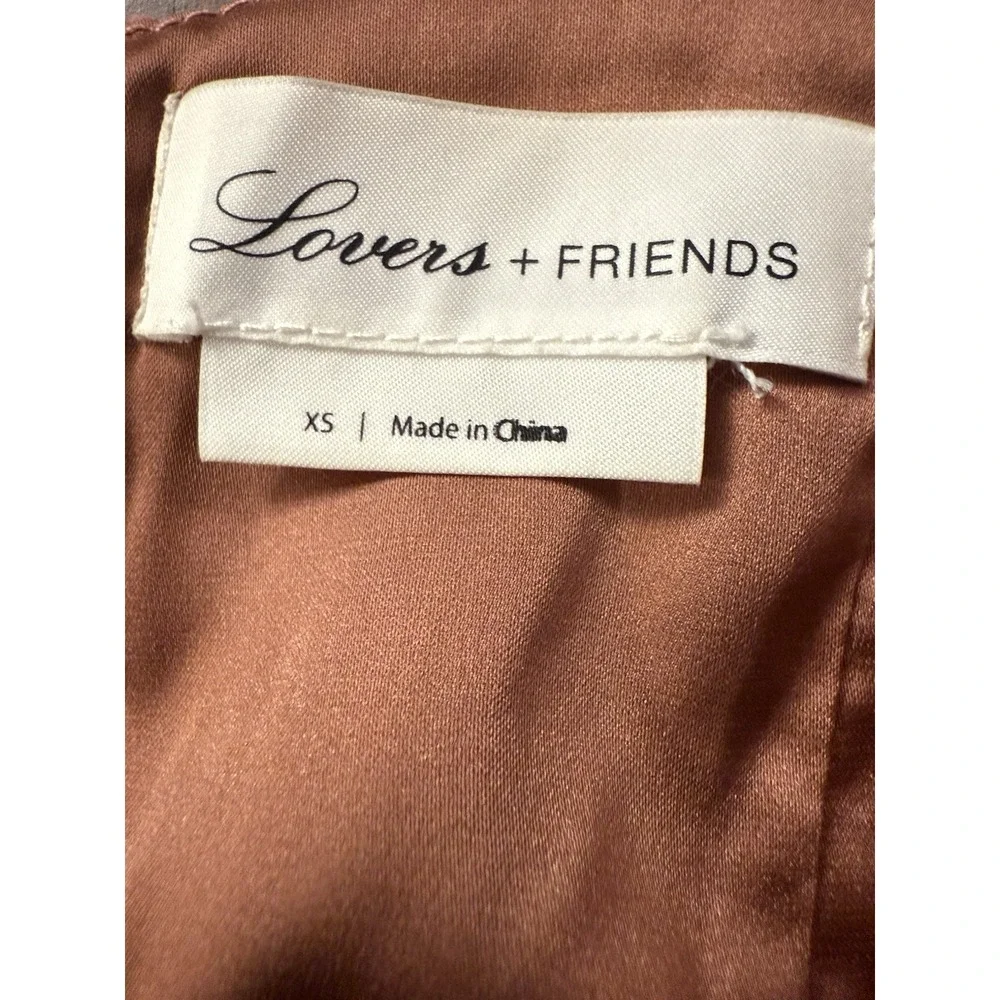 REVOLVE Lovers + Friends Lace Dress Sz XS Blush Pink‎ V Neck Spaghetti Strap